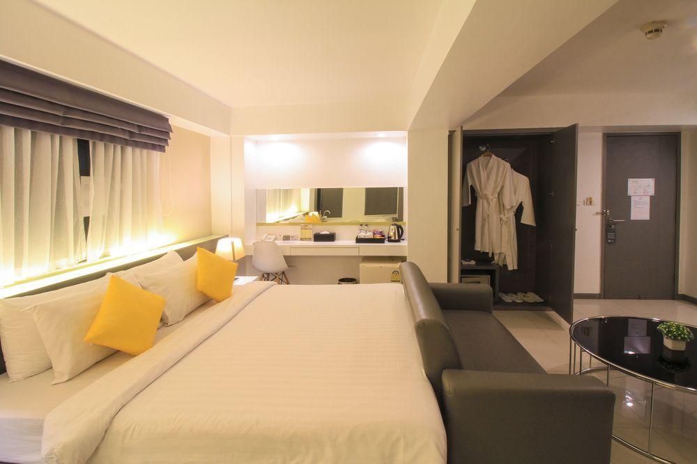 Myhotel Cmyk@Ratchada Bangkok Eksteriør bilde