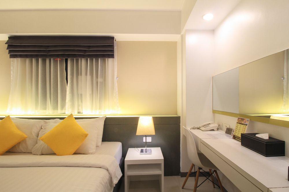 Myhotel Cmyk@Ratchada Bangkok Eksteriør bilde