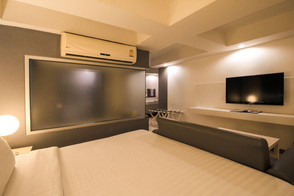 Myhotel Cmyk@Ratchada Bangkok Eksteriør bilde