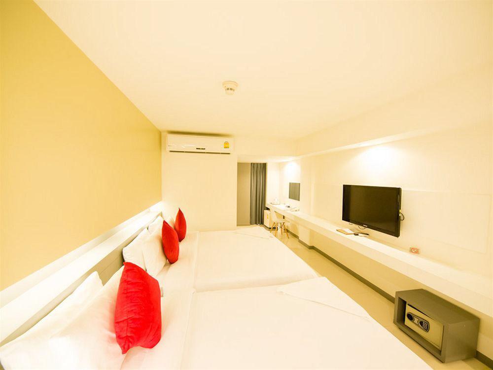 Myhotel Cmyk@Ratchada Bangkok Eksteriør bilde
