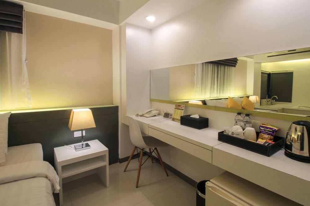 Myhotel Cmyk@Ratchada Bangkok Eksteriør bilde